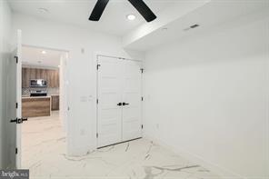 Building Photo - 2000 N Front St