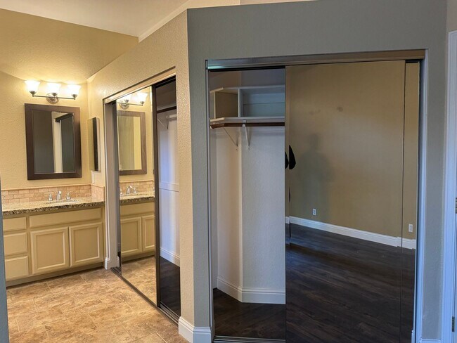 Building Photo - Beautiful single level corner lot