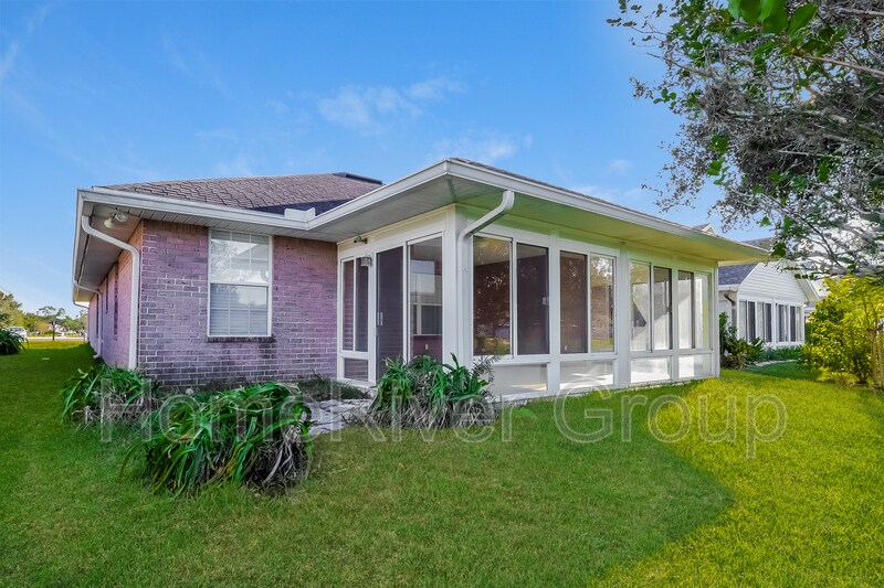 Building Photo - 6307 Ironside Dr S