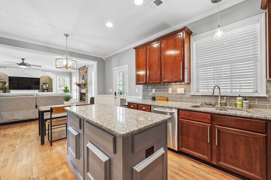 Building Photo - 3394 Pendley Rd