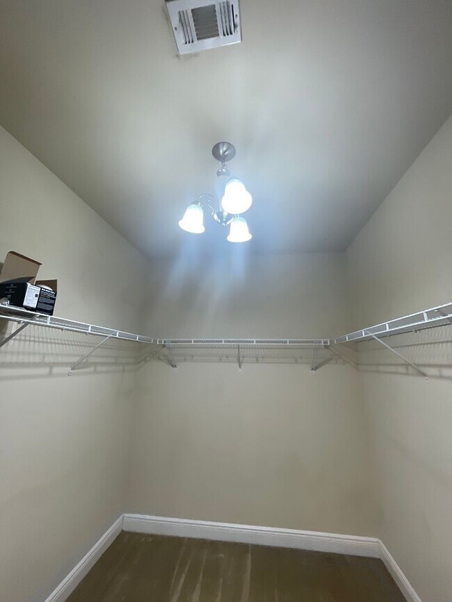 Building Photo - Beautiful 3BR/2BA Home in Rustic Ridge - Minutes from NAS Whiting Field