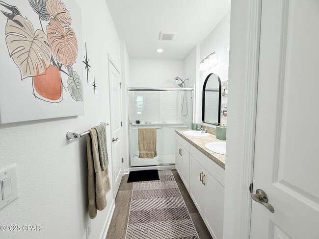 Building Photo - 8734 Sand dollar Dr