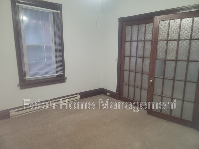 Building Photo - 107-109 East Main Street