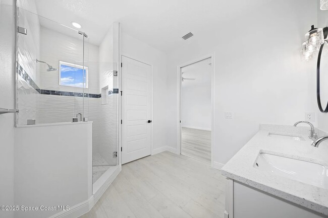 Building Photo - 1340 Windchime Ln