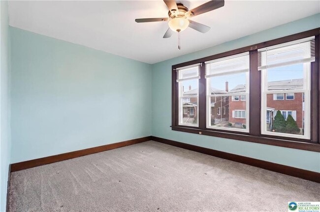 Building Photo - 819 Chestnut St