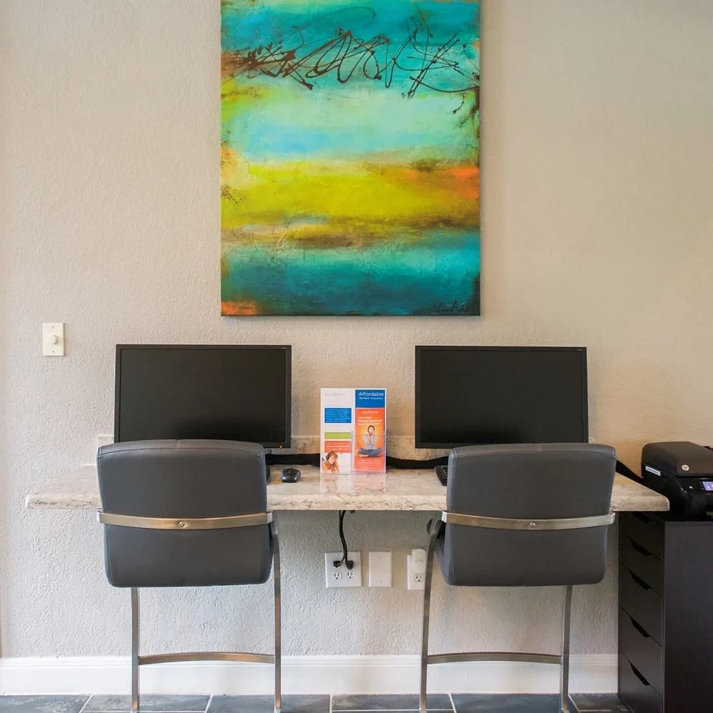 Building Photo - 9835 Fredericksburg Rd