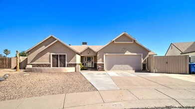 Building Photo - 4509 E Pearce Rd