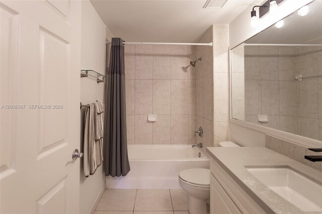 Building Photo - 6831 SW 44th St