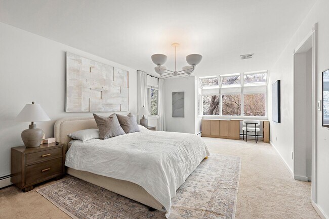 Building Photo - 11A Riverview Cir