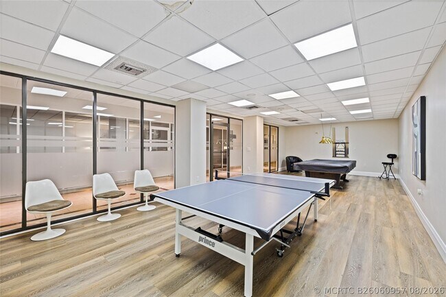 Building Photo - 1360 S Ocean Blvd