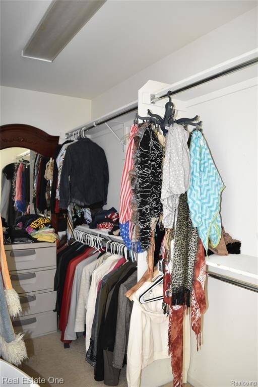 Building Photo - 7212 Tonnelle Ave