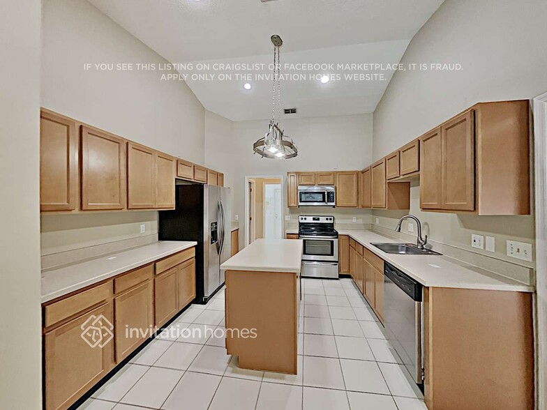 Building Photo - 5433 Rustic Pine Ct