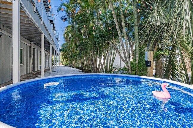 Building Photo - 115 Canal Ave S