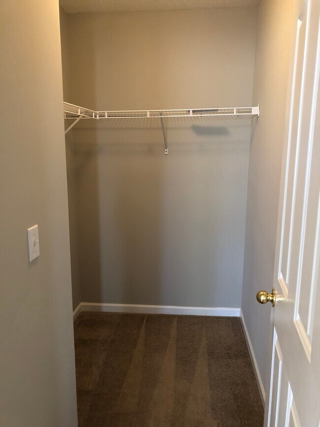 Building Photo - 58 Sikes Cir