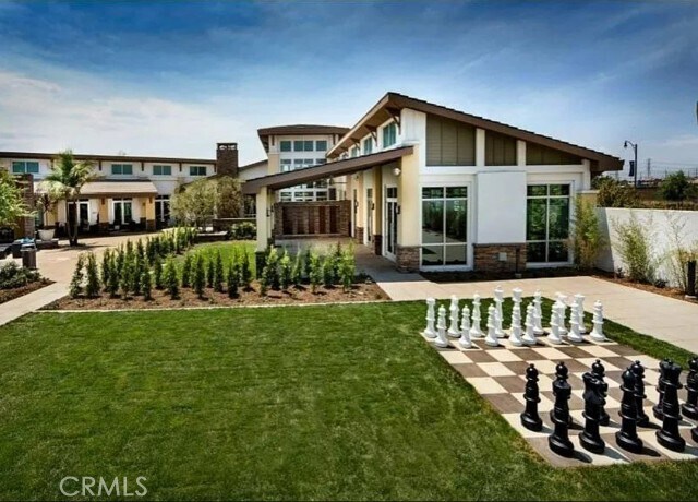 Building Photo - 6430 Sheffield St