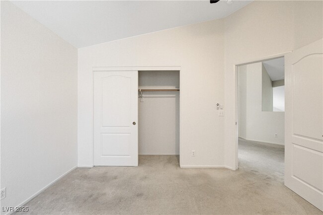 Building Photo - 8621 Sierra Cima Ln