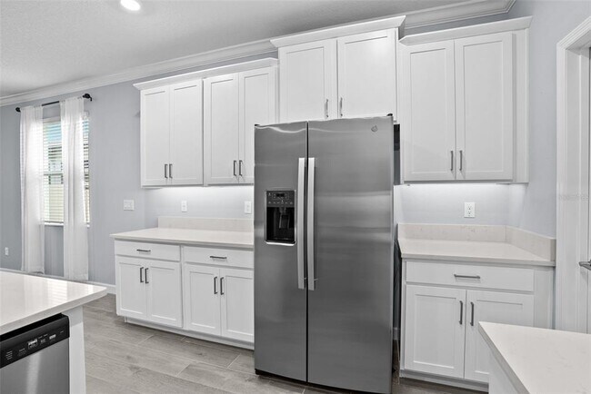 Building Photo - 16819 Shell Bay Dr