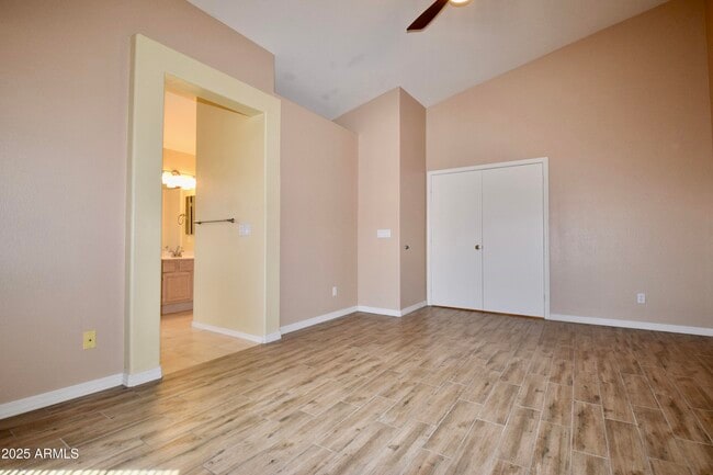 Building Photo - 4643 E Goldfinch Gate Ln
