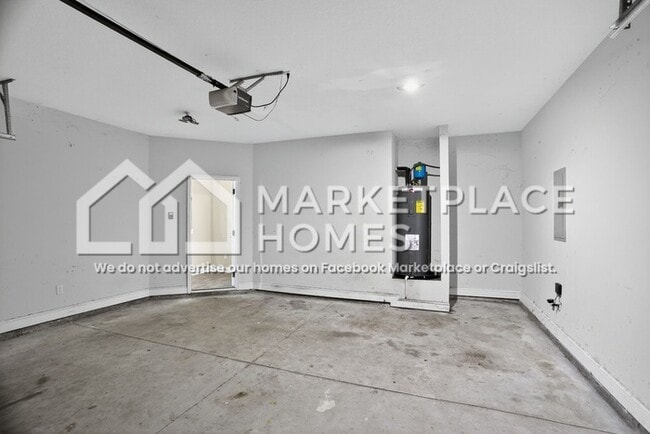 Building Photo - 635 Fairview Cir