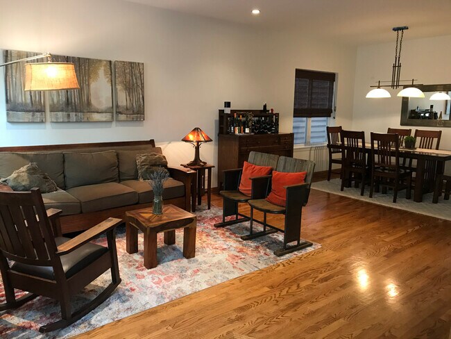 Living/Dining Room - 1242 S State St