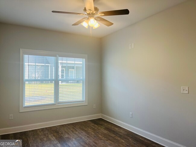 Building Photo - 110 Lenox Cir