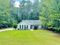 Building Photo - 26 Angel Trace