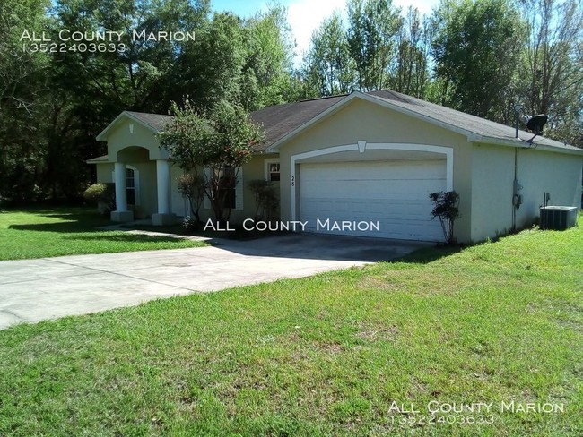 Primary Photo - 3/2 Large Home with 2 car garage