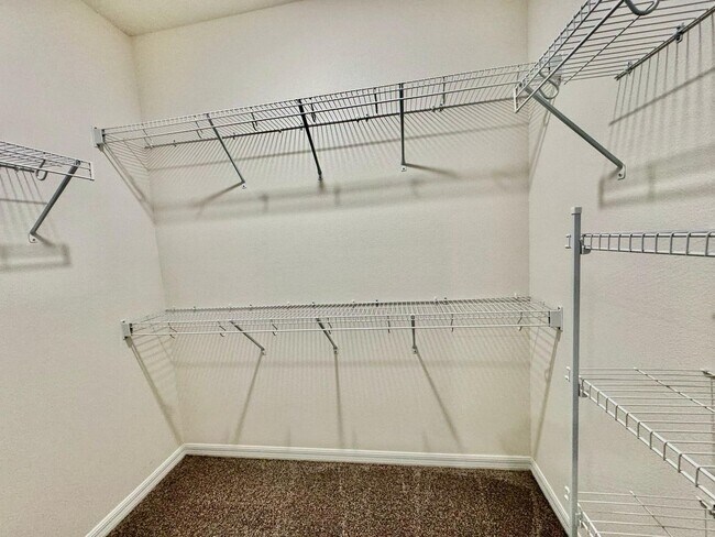 Building Photo - New Townhome for Rent