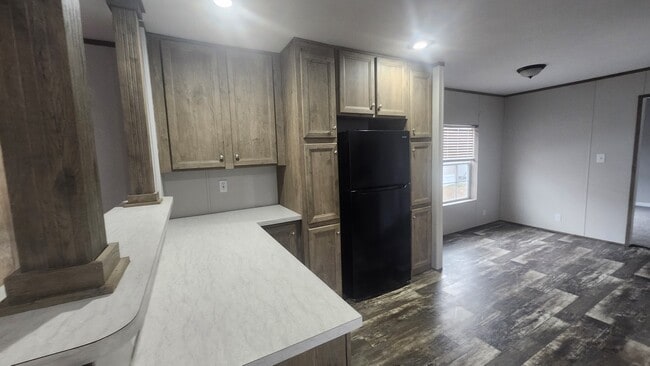 Building Photo - 111 Sir Williams Ct