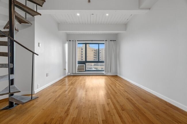 Building Photo - 12 Stoneholm St