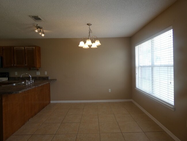 Building Photo - Spacious Home in Jaimee's Ridge!