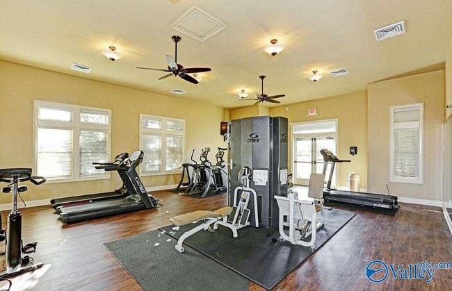 Building Photo - 110 Delilah Ln