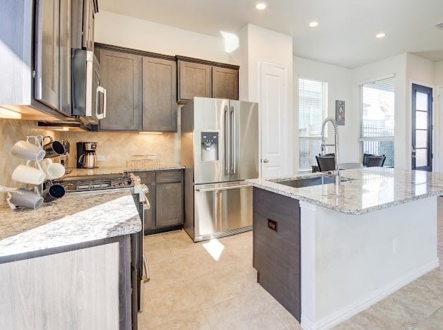 Building Photo - 1646 Ryon Falls Dr