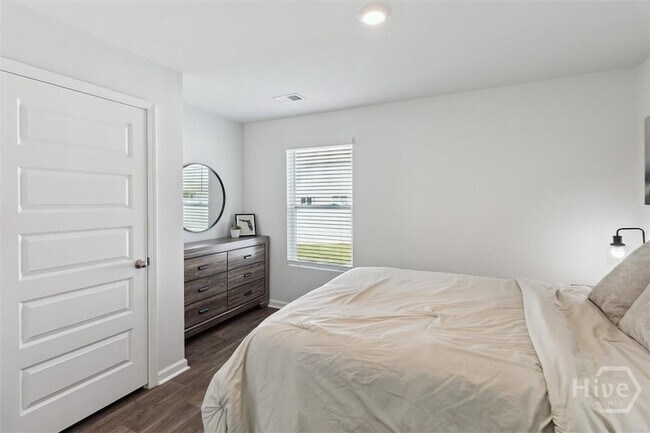 Building Photo - 448 Flat Rock Trace