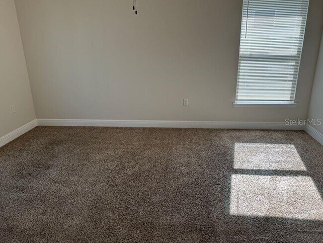 Building Photo - 2148 Angel Fish Loop