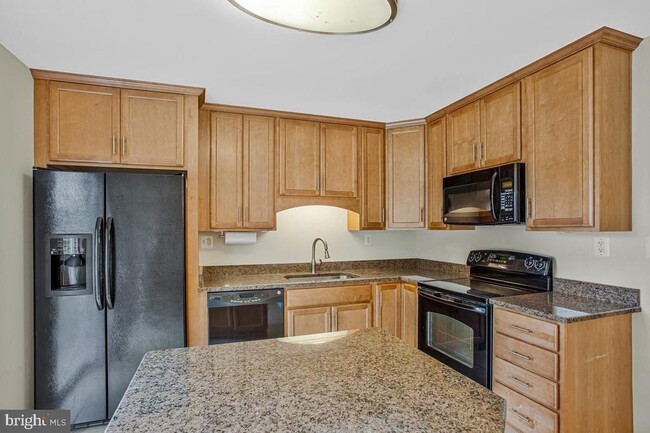 Building Photo - 1420 Knight Ave