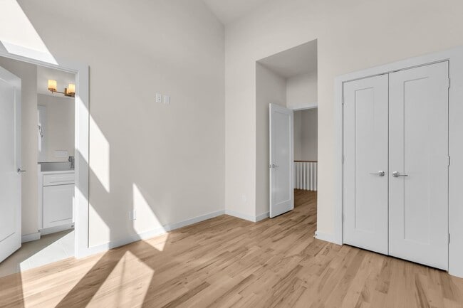 Building Photo - Amazing New Construction North Nashville!