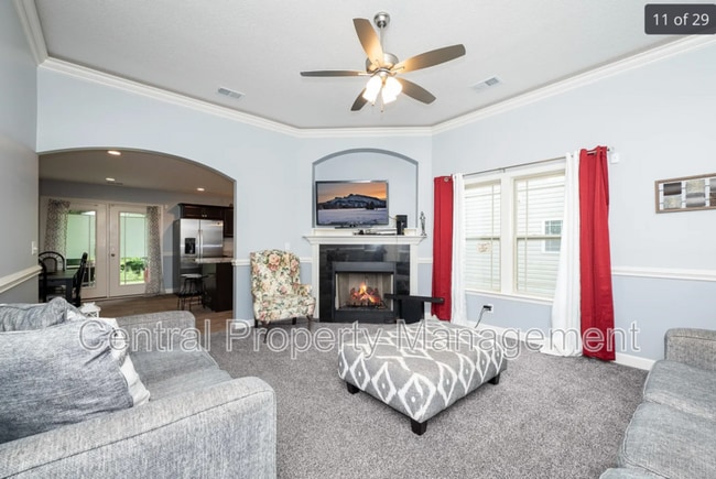 Building Photo - 487 Timberwood Dr