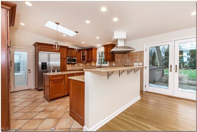 Building Photo - 2685 Rocklyn Rd