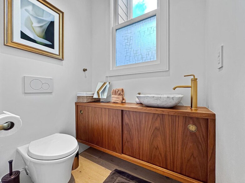 Building Photo - 4639 18th St