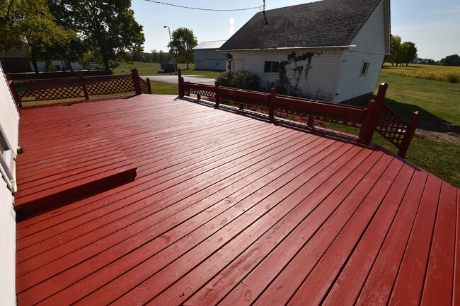 Building Photo - 3 Bedroom Home in the Country