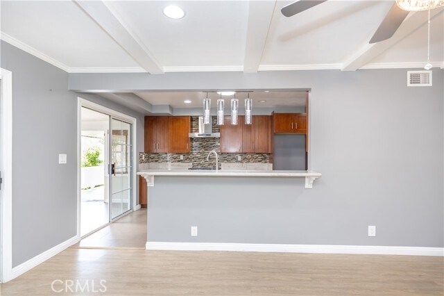 Building Photo - 4661 Woodhaven Dr