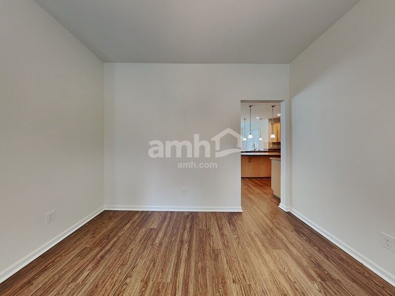 Building Photo - 3110 Ironwood Flat Dr