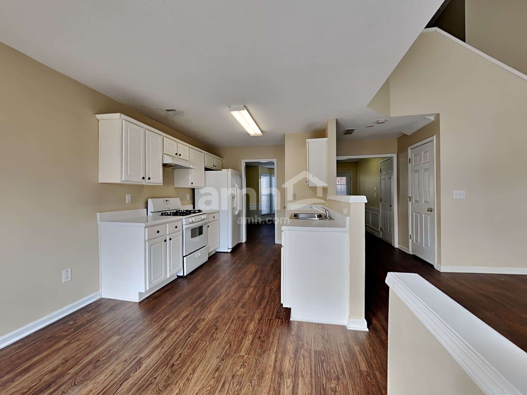 Building Photo - 4145 Ridgefair Dr