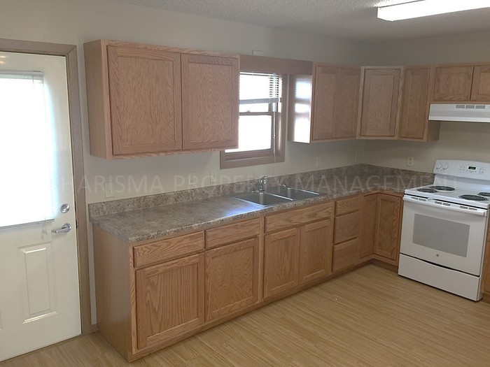 Building Photo - 3510 S Sertoma Ave