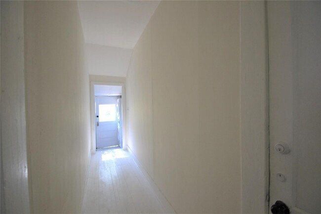 Building Photo - 1517 Bonnie Brae St