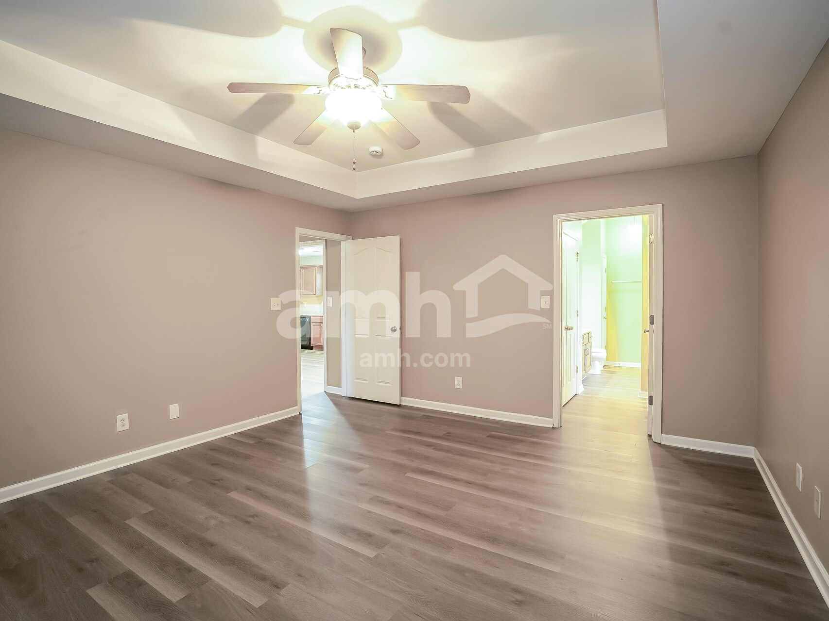 Building Photo - 720 Arrowfield Dr