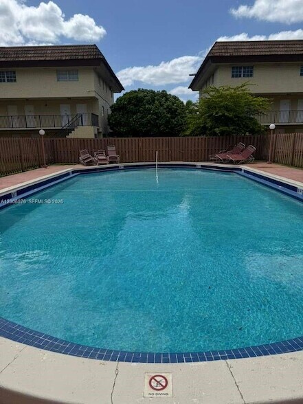 Building Photo - 8500 SW 109th Ave