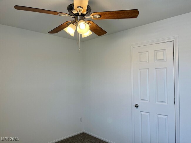 Building Photo - 9693 Biedler Ct