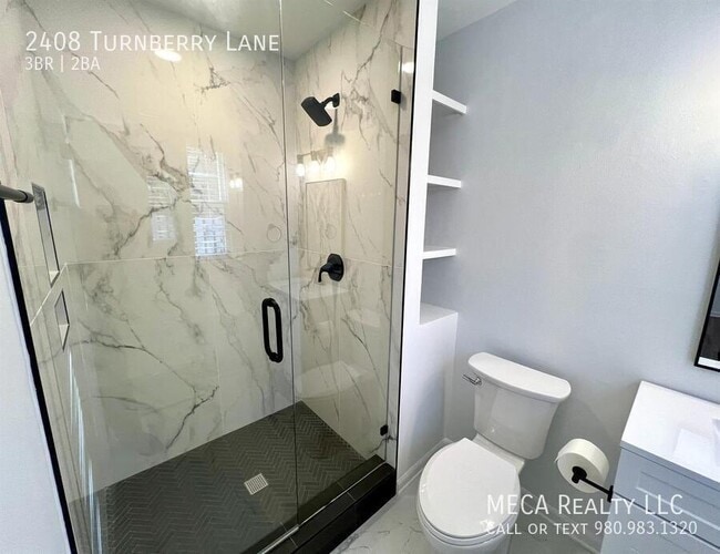 Building Photo - 2408 Turnberry Ln